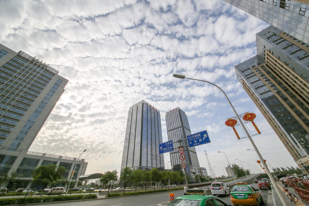 Ibis Xi'An North Train Station Executive Center Hotel Exterior photo